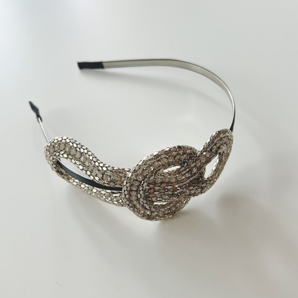 Mesh Metal and Rhinestone Twist Headband